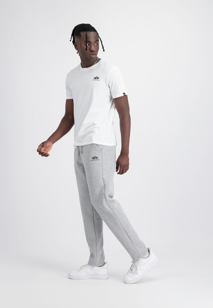 Basic Small Logo Straight Leg Jogger