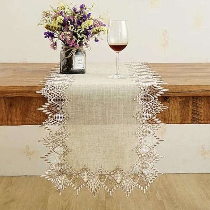 Dailygoods - Beige Kant Tafelloper voor Bruiloft en Decoratie