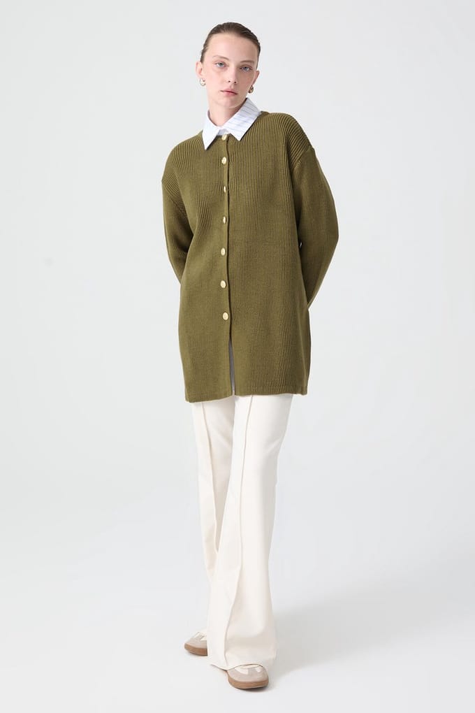 Touché Privé - Lang vest met gouden knopen - Khaki - Dames
