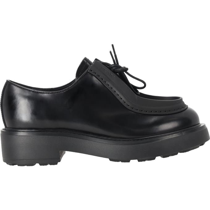 Prada Diapason Geborstelde Loafers in Zwart Leer