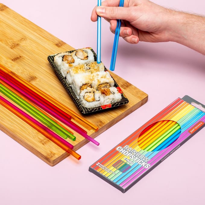 Kikkerland Rainbow Chopsticks - Regenboog kleurige eetstokjes - 6 sets - Herbruikbaar