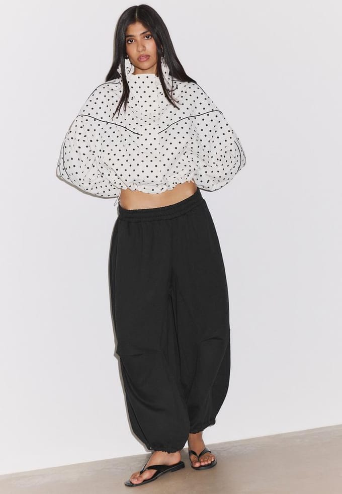 Stradivarius Cropped windjack met stippen  Ecru L