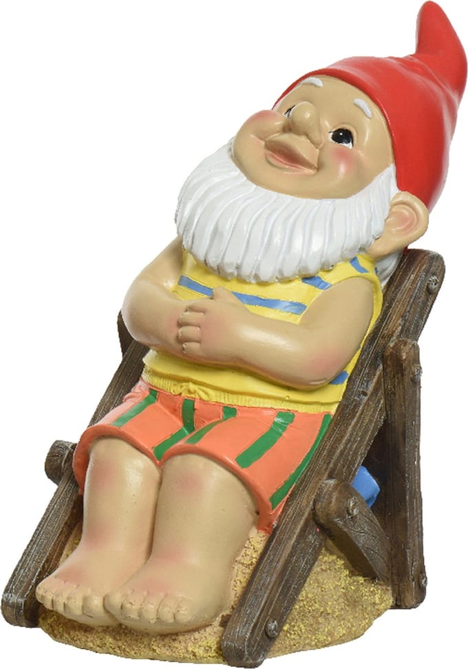 Decoris tuinkabouter - zonnend in strandstoel - kunststeen - H21 cm