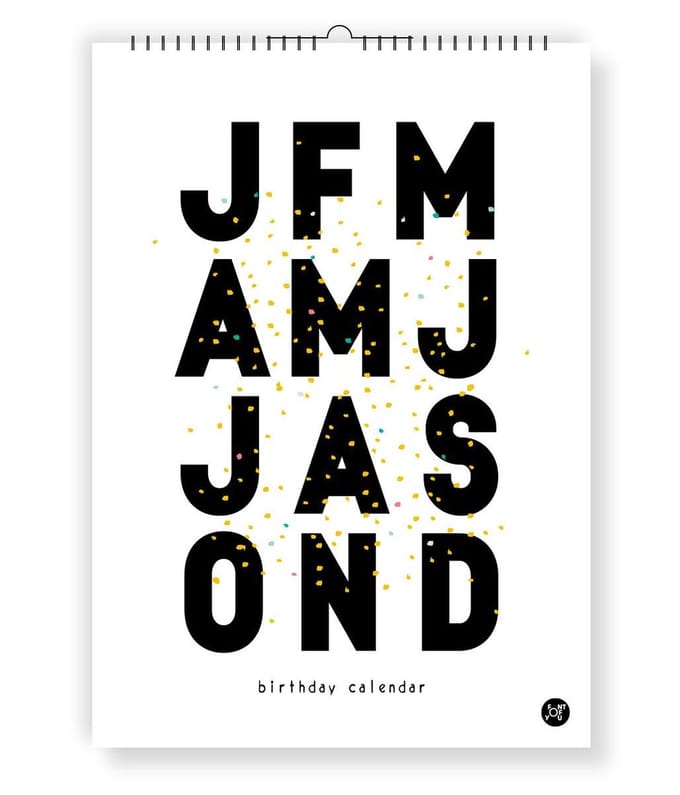 Verjaardagskalender met quotes en letters