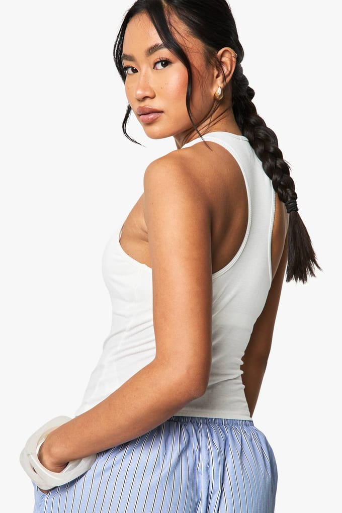 boohoo Dames Ingebouwde gevoerde zachte geribbelde tanktop met racerback | Wit | Maat: 42