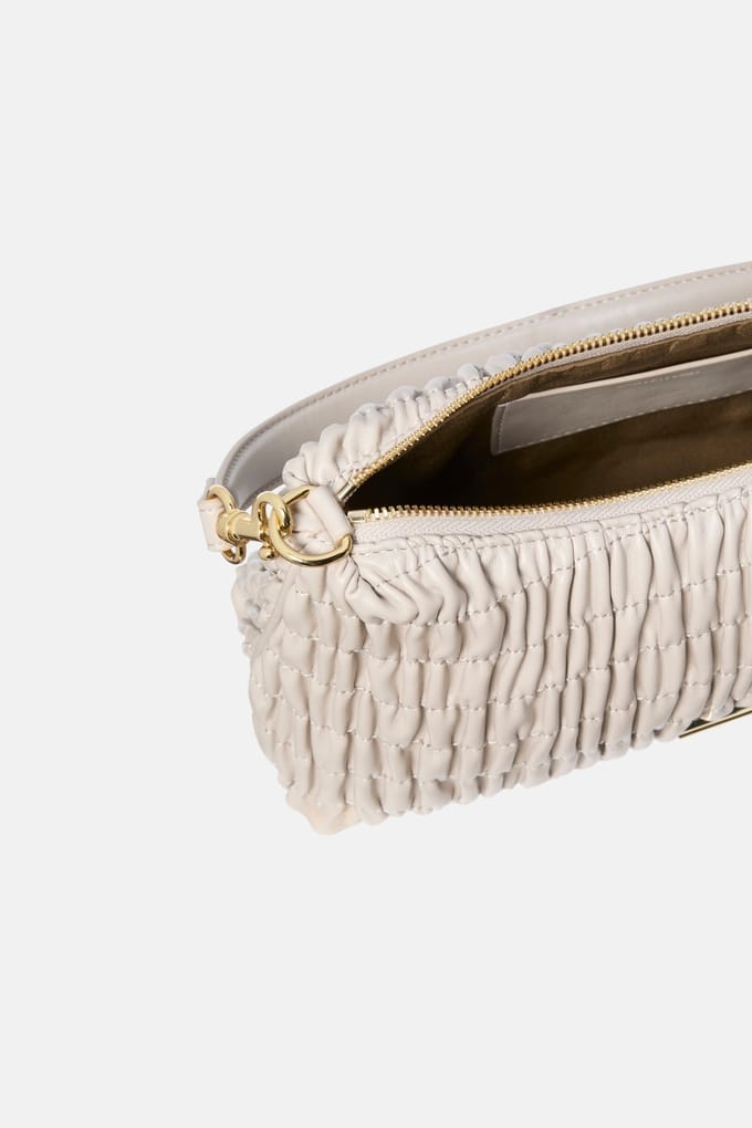 Calvin Klein Ruched Drop Shoulder Bag Chateau Größe: OS | Handtaschen Outlet | Damen