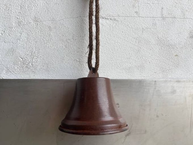 Bell rusty D10H9cm