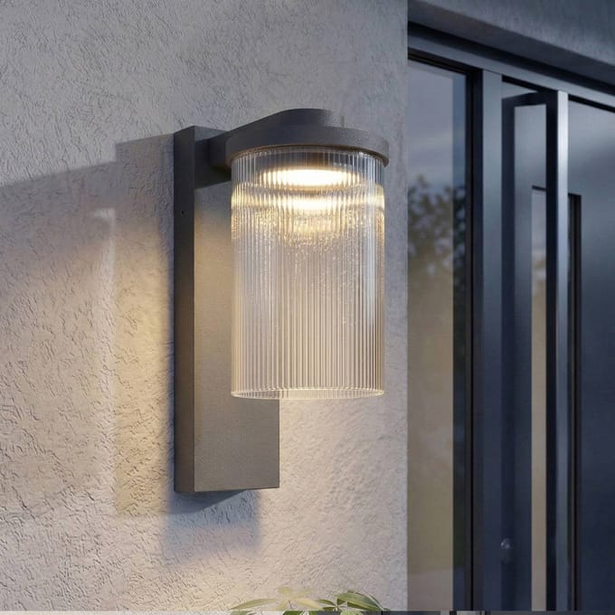 Lucande LED buiten wandlamp Beelia, antraciet, geribbeld
