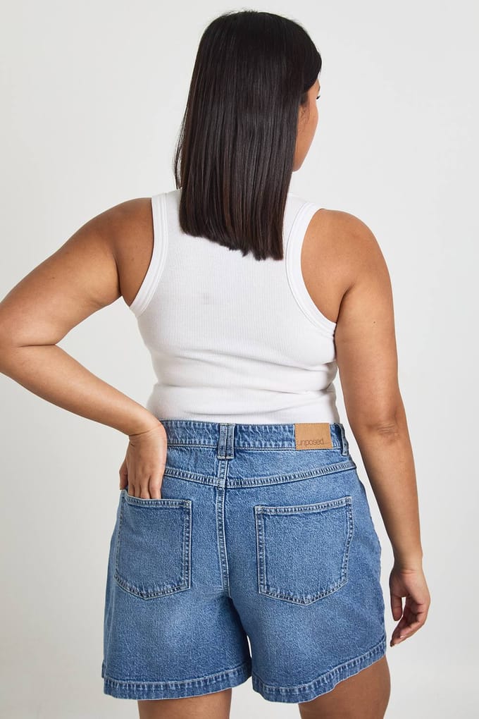 boohoo Dames Plus Boyfriend denimshort | Medium Gebleekt | Maat: 44