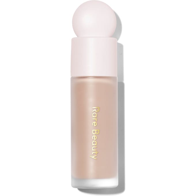 Rare Beauty - Liquid Touch Brightening Concealer - Vloeibare concealer 7,5 ml - 140C