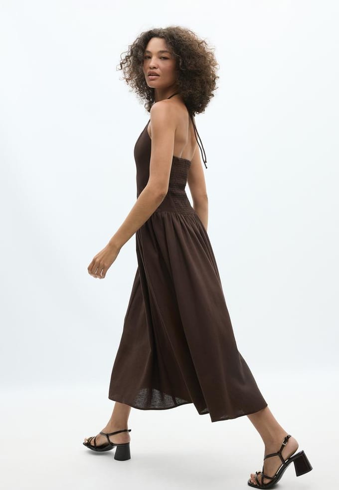 Stradivarius Midi-jurk met halter en kralendetail  Bruin M