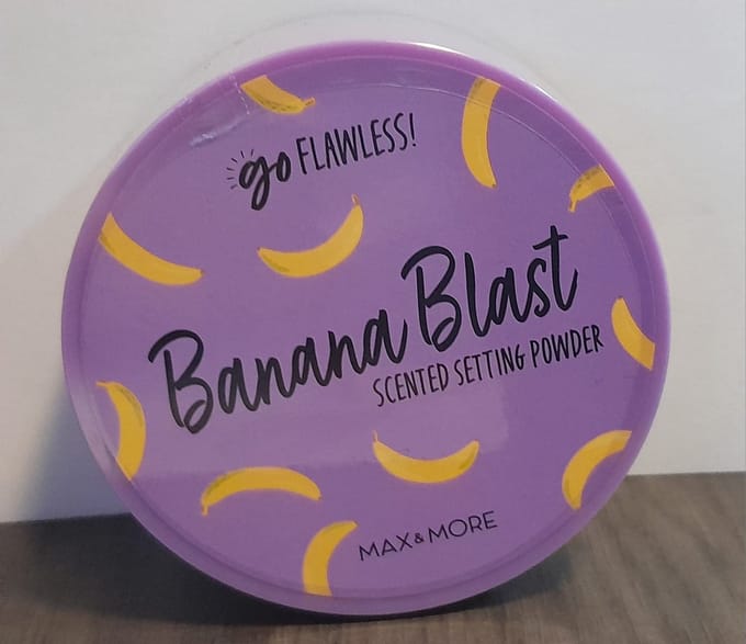 Max & More settingpoeder - make-up - Banana Blast Scented Setting Powder - 22 gram