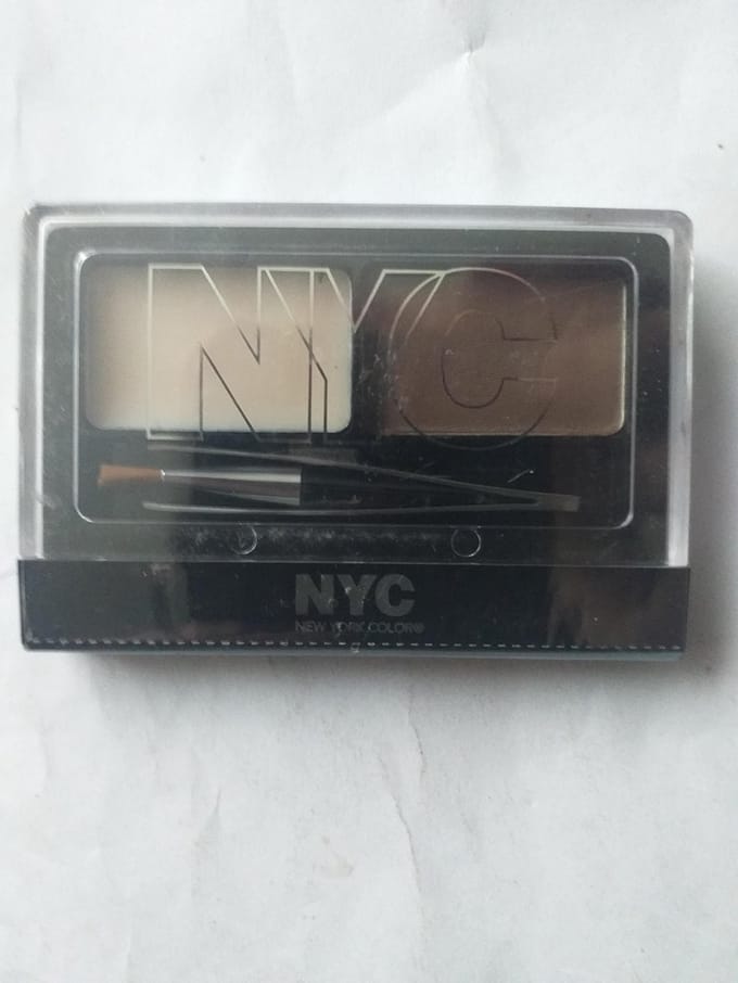 NYC browser brush on brow kit 875 Medium Brown