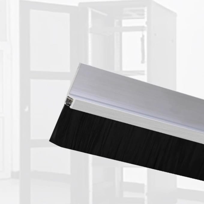 Deurafdichting Borstel - Bodemveger - Vuil Buiten Houden - Modulaire Vervanging - 150 mm Hoogte - Aluminium