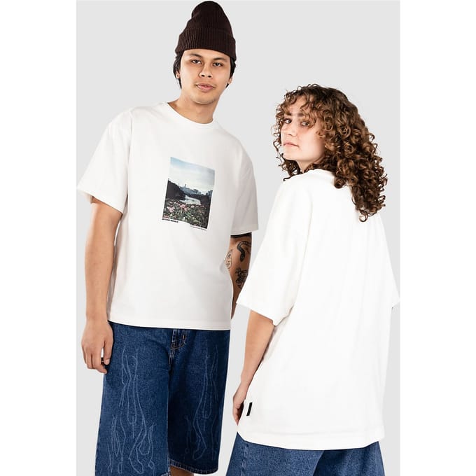 Beyond Medals Tokyo T-Shirt wit