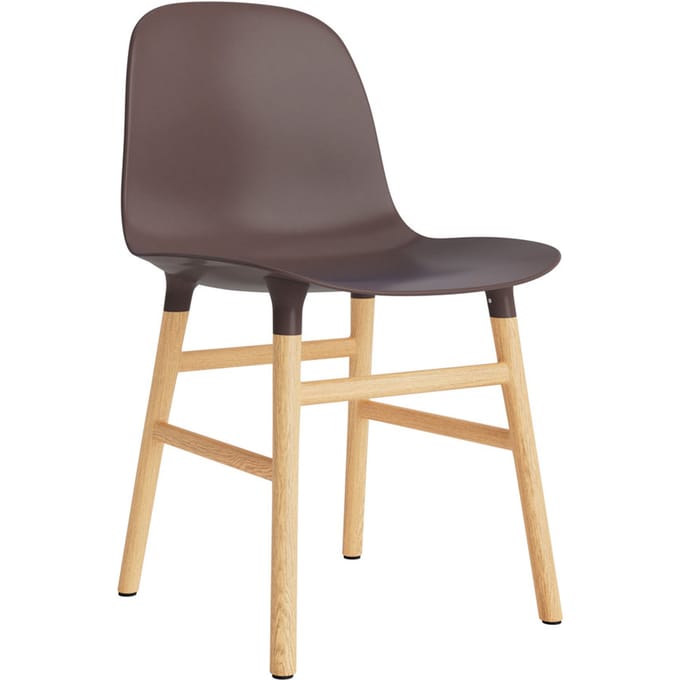 Normann Copenhagen Form stoel met houten frame - NormannCopenhagenFormBrown - eiken