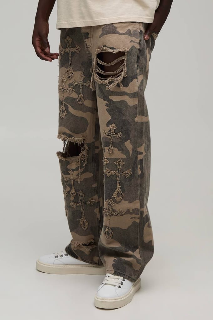 Camo Gothic Cross Distressed Relaxed Fit Jeans | Size 52R
