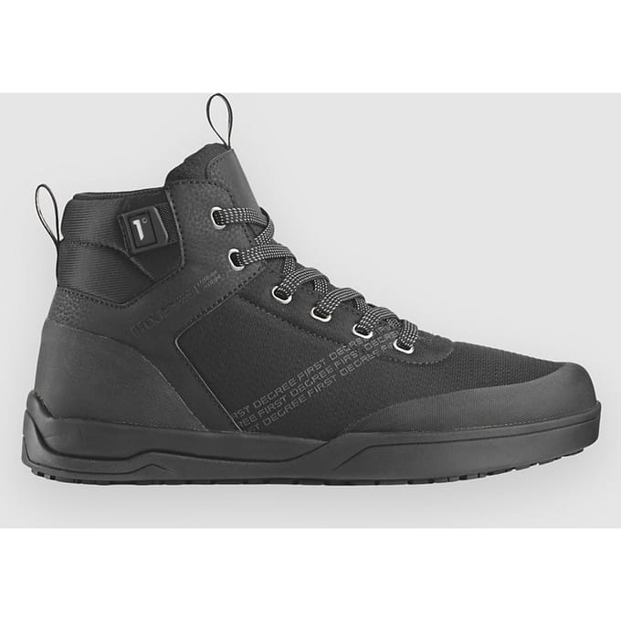 First Degree Keeper Shoes zwart