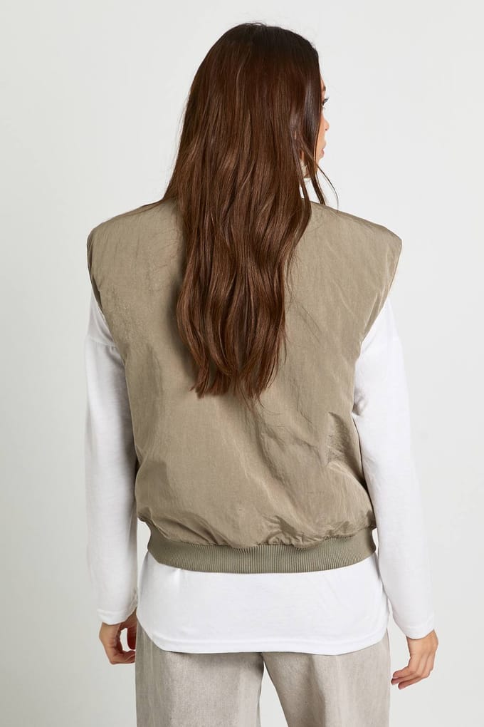 boohoo Dames Gilet met nepbontvoering | Khaki | Maat: 8