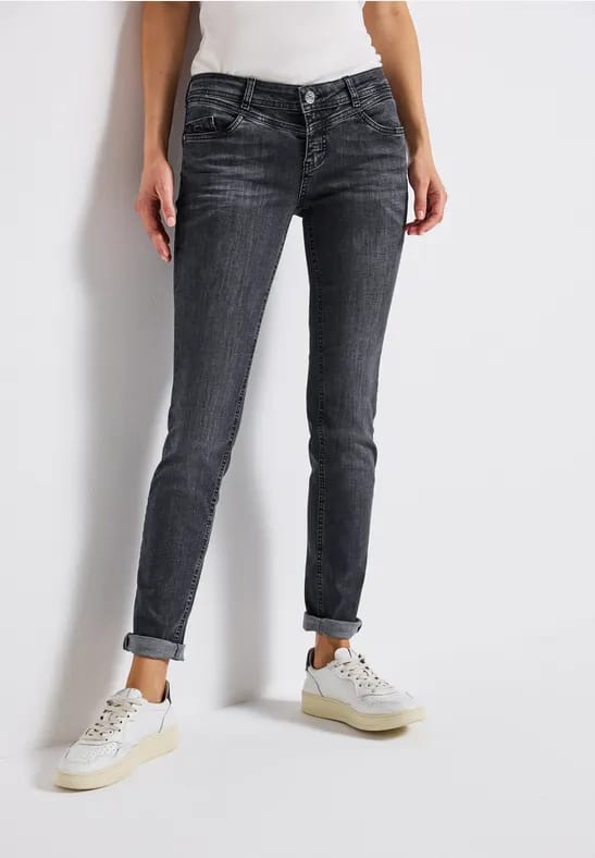 Low Waist Jeans