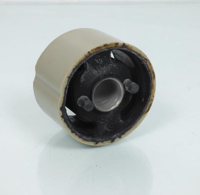 silentbloc motorsteun voor scooter piaggio 125 fly 4t ac 2007 tot 2010 272750