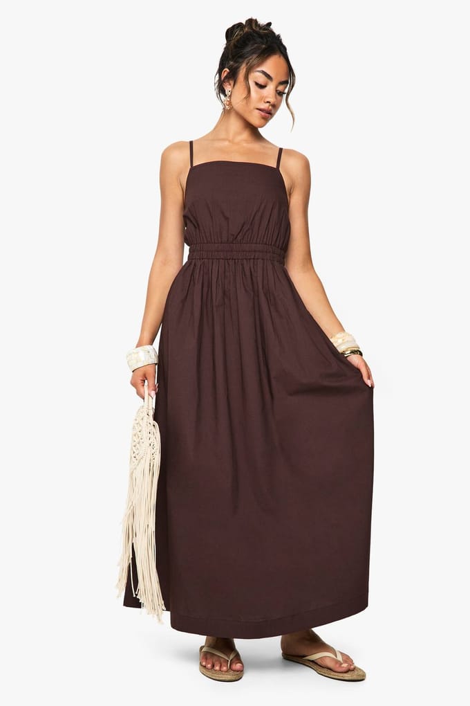 boohoo Dames Midaxi-jurk van poplin met riempjes | Chocoladebruin | Maat: 38