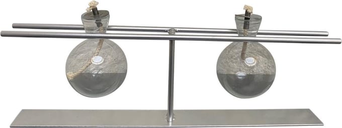 olielamp met twee glazen bollen met rechte houder kleur aluminium