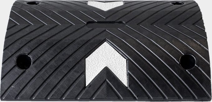 Verkeersdrempel 7,5 cm hoog, 5,5 meter