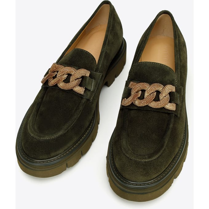 Wittchen Dames Suède Loafers met Decoratieve Ketting op Platform Donkergroen