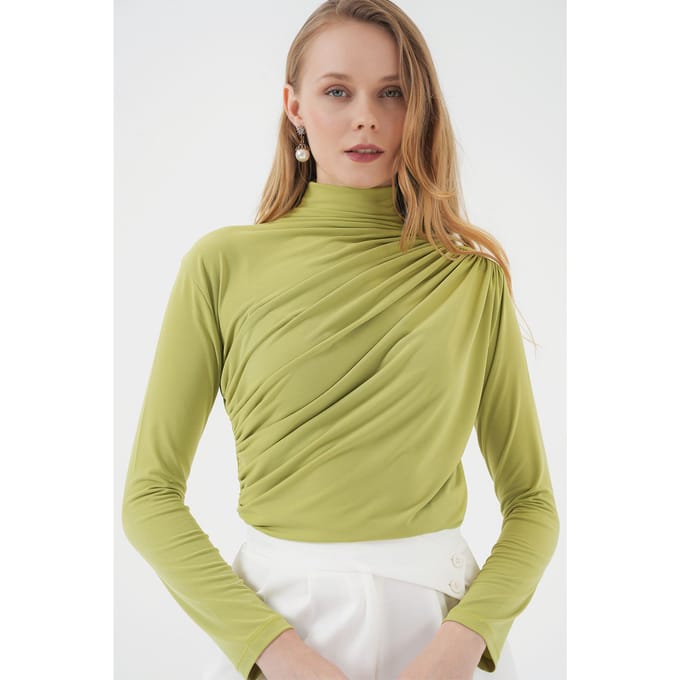 Aansluitende colblouse met drapeer-detail