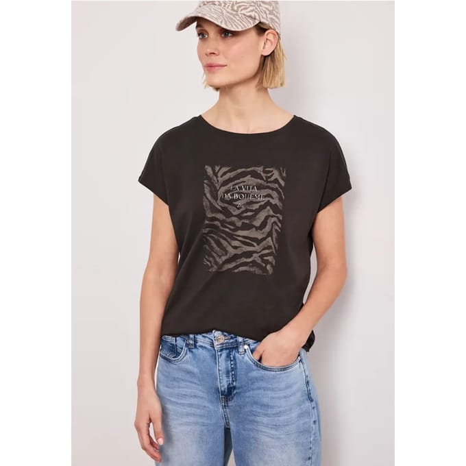 Shirt met hangende schouder en print vooraan
