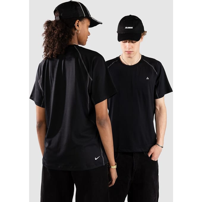 Nike ACG Wildsee T-Shirt zwart