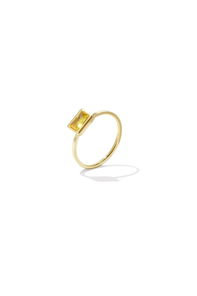 Ring met rechthoekige statement steen - Goudkleur - 17