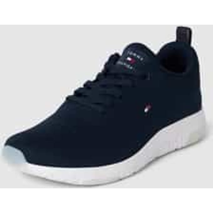 Sneakers met labelstitching