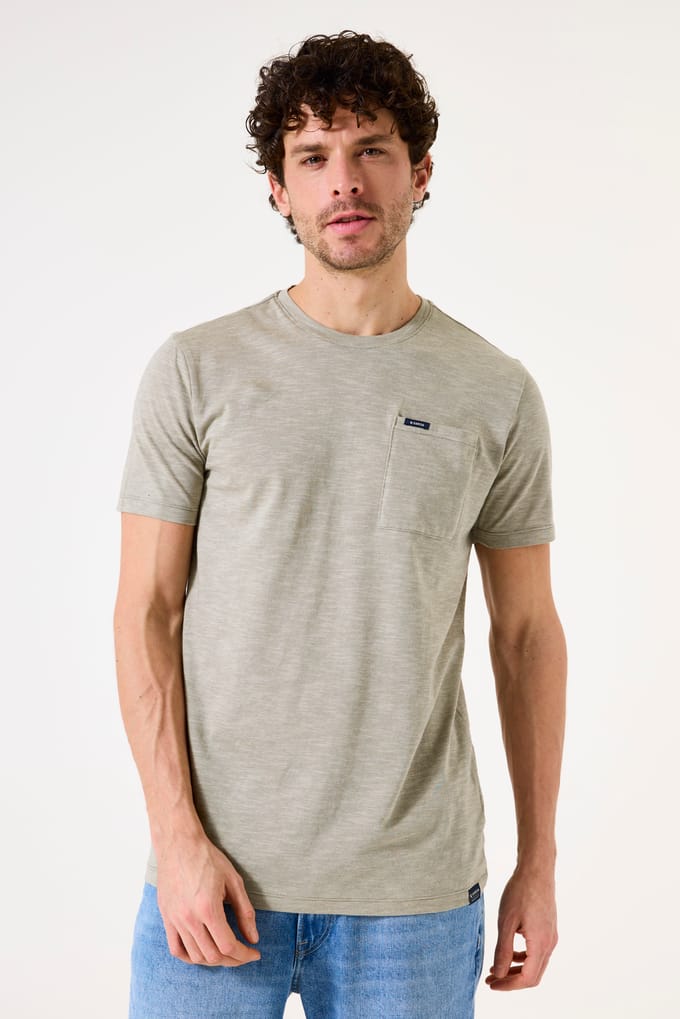 T-shirt met korte mouwen met borstzak Garcia