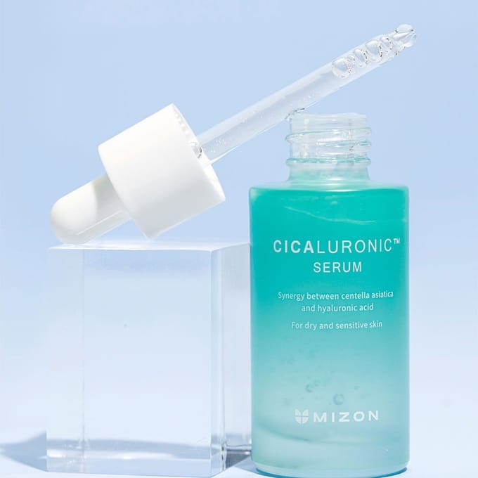 MIZON Cicaluronic Serum – Kalmerend, hydraterend gezichtsserum 30