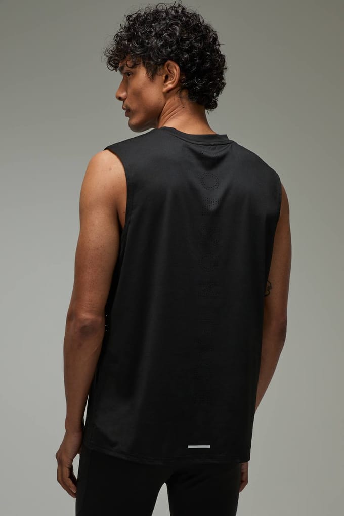 Gewone Tempo Hardloop Geperforeerd Regular Fit Tanktop | Black | Size Medium