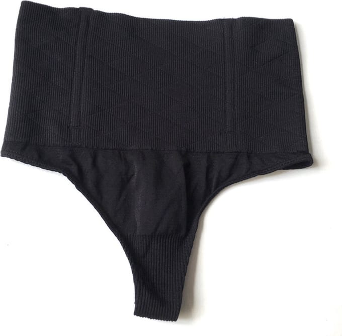 New Age Devi - Shapewear - High waist string - Zwart - Maat 3436 - Corrigerend ondergoed