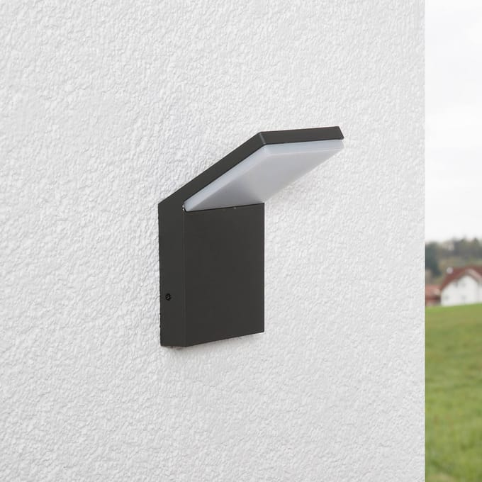 Lucande LED buiten wandlamp Nevio, 17 cm, antraciet, aluminium