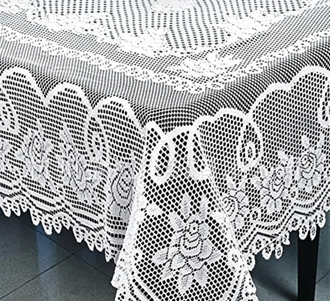 Wit tafelkleed van polyester met bloemenmotief en kant, 152 x 228 cm