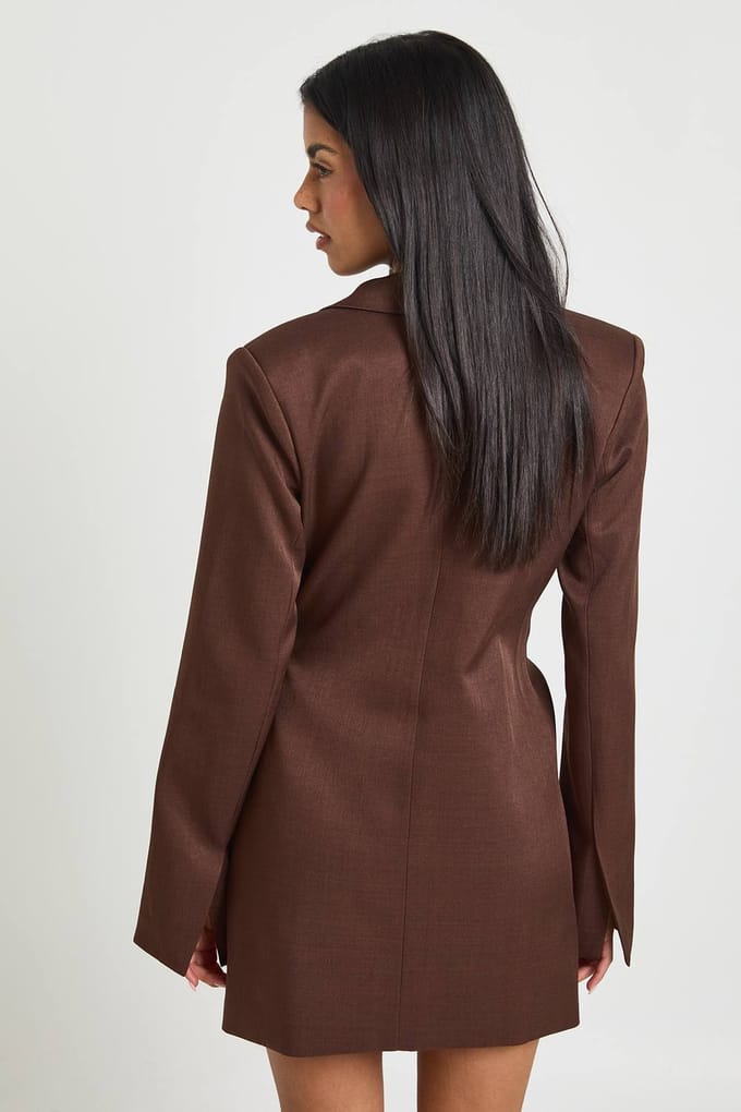 boohoo Dames Wikkel Strikceintuur Detail Blazer Jurk | Chocoladebruin | Maat: 38