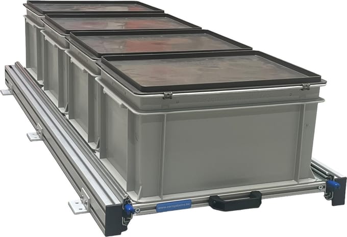 Aluminium schuifframe voor camper 120x40 cm inclusief 4 bakken met deksel