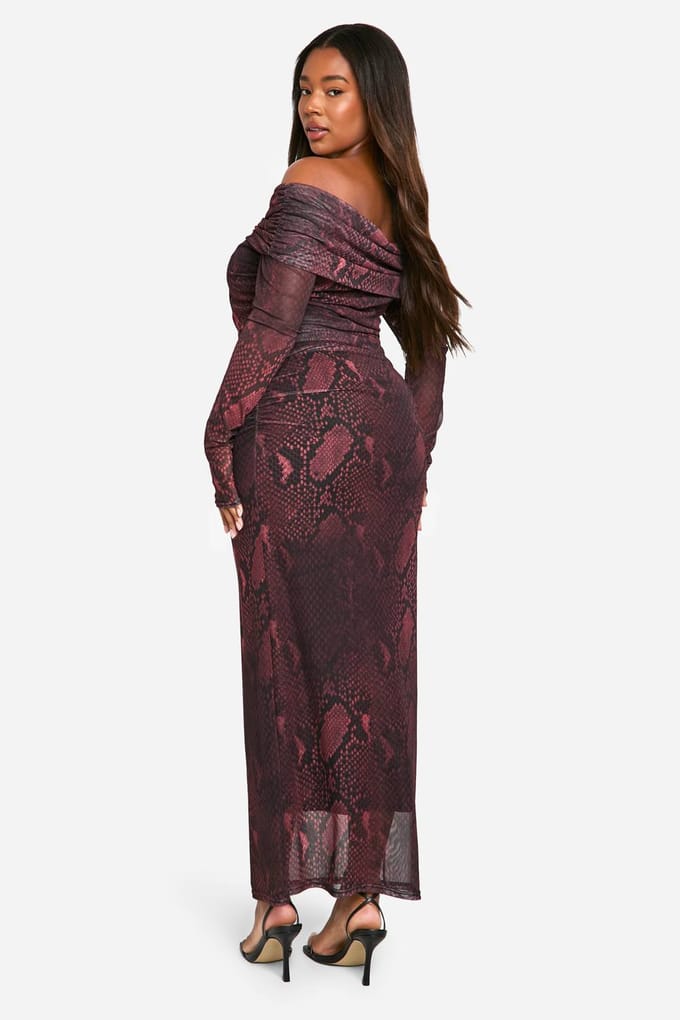 boohoo Dames Plus Snake Bardot Ring Detail Midaxi Jurk | Black | Maat: 28