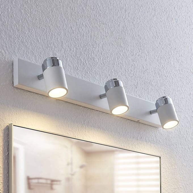 Lindby - Plafondlamp badkamer - 3lichts - Metaal, glas - H: 10.5 cm - GU10 - wit, chroom, mat