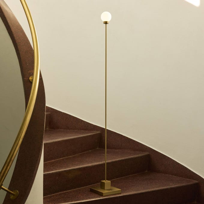 Northern Snowball draagbare vloerlamp - NorthernSnowballBrass