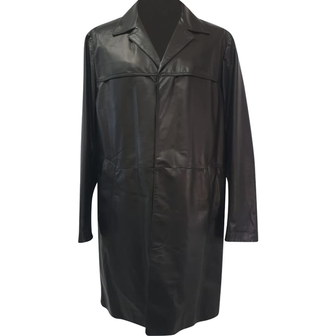 Prada trenchcoat met verborgen sluiting in zwart lamsleer