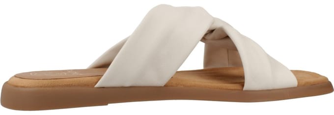 Unisa Camby Slippers - Dames - Beige - Maat 37