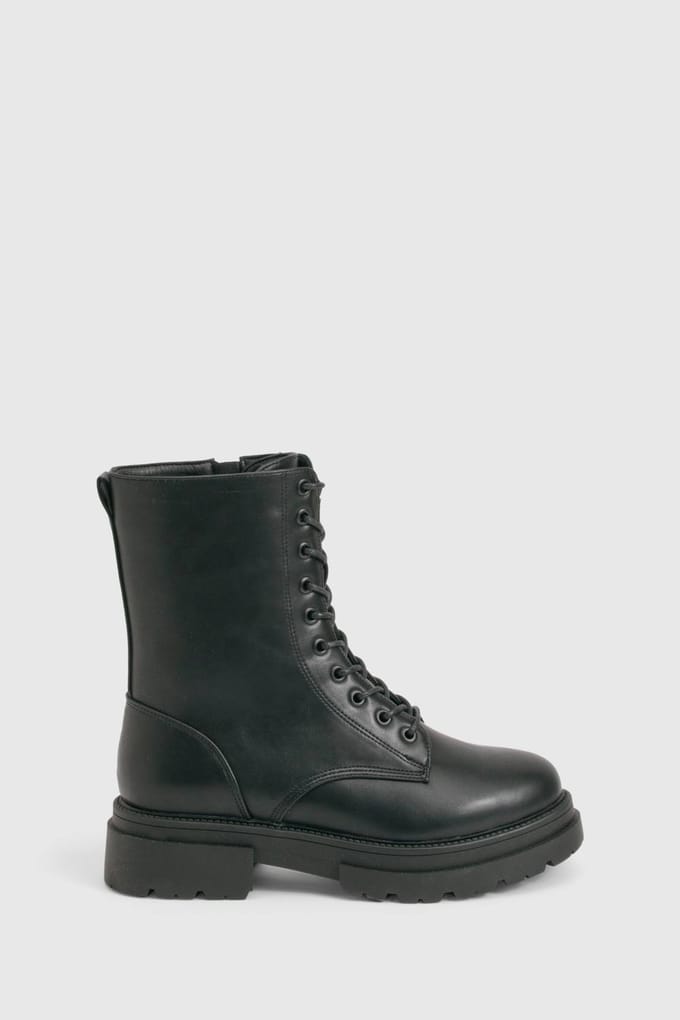 boohoo Dames Brede pasvorm vetersluitende wandellaarzen | Black | Maat: 3