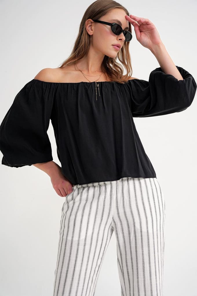 Modal Gemengde Blouse met Madonna Kraag en Rimpeldetail