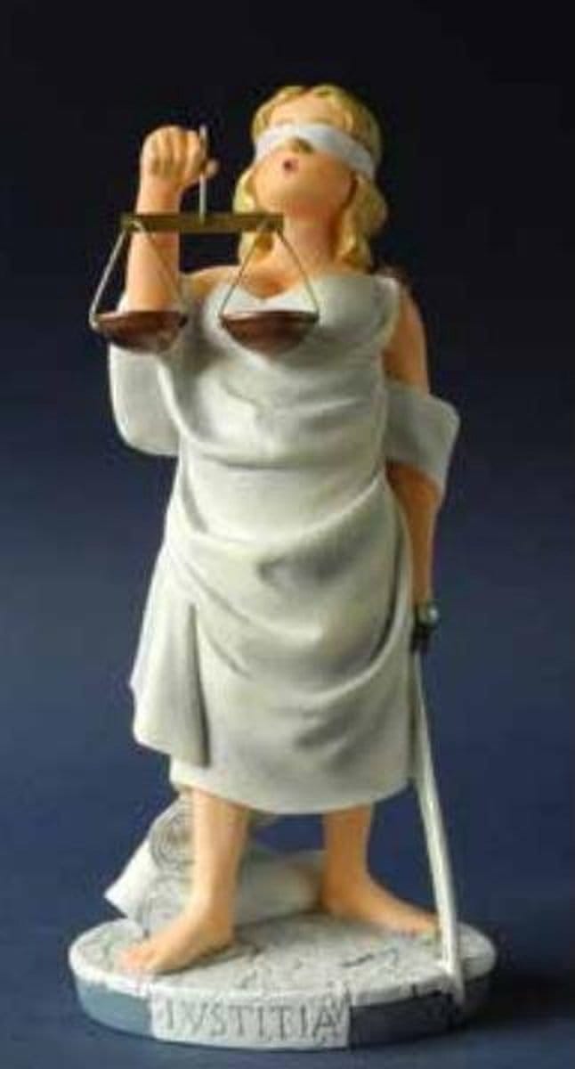 MadDeco - Profisti - beeldje - Vrouwe - Justitia - polystone